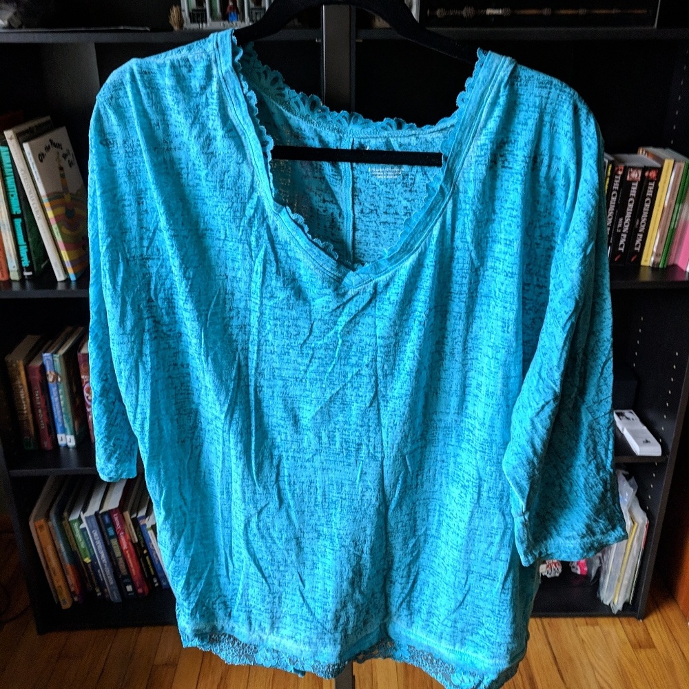 Teal burnout top with lace trim, 3/4 sleeves